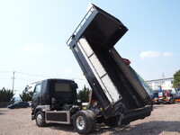 三菱ふそうファイターダンプ中型（4t）[写真02]