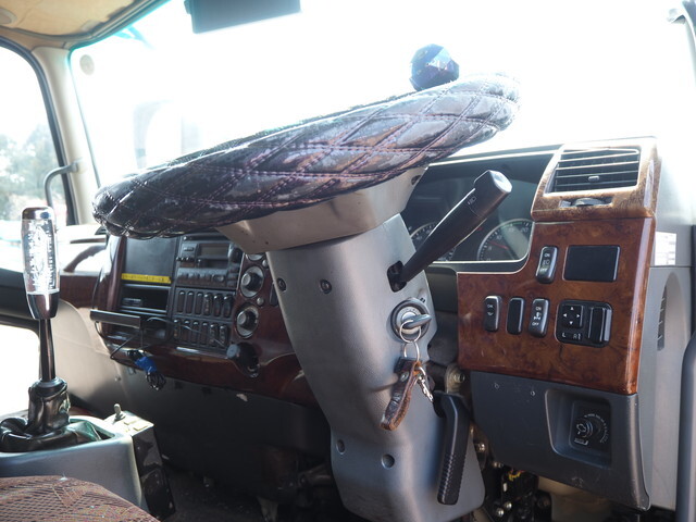 三菱ふそうファイターダンプ中型（4t）[写真30]