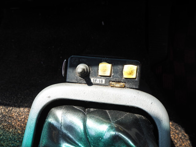 三菱ふそうファイターダンプ中型（4t）[写真33]