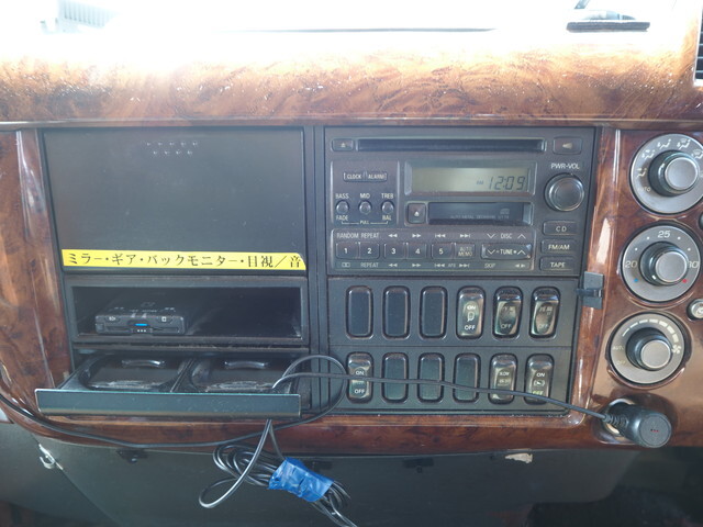 三菱ふそうファイターダンプ中型（4t）[写真34]