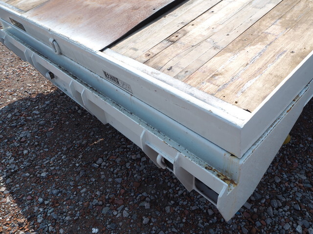 いすゞフォワードヒップリフター中型（4t）[写真18]