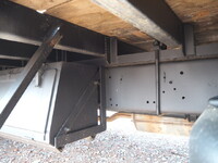 いすゞフォワードヒップリフター中型（4t）[写真28]