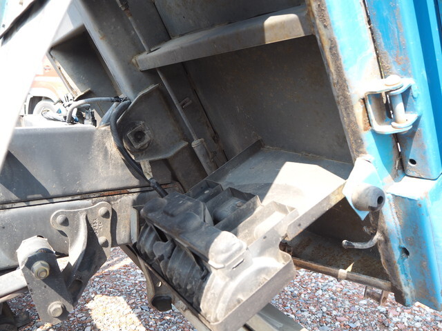 いすゞエルフダンプ小型（2t・3t）[写真26]