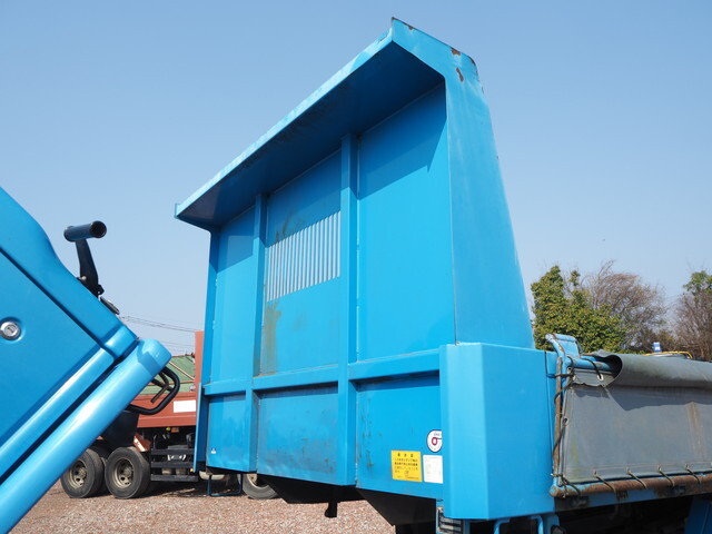 いすゞエルフダンプ小型（2t・3t）[写真34]