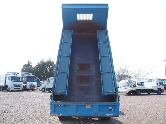 いすゞエルフダンプ小型（2t・3t）[写真09]