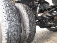 日産バネット平ボディ小型（2t・3t）[写真21]