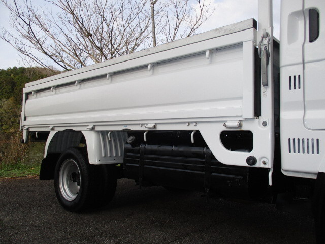 日産バネット平ボディ小型（2t・3t）[写真06]