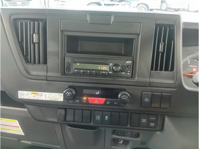 いすゞエルフダンプ小型（2t・3t）[写真27]