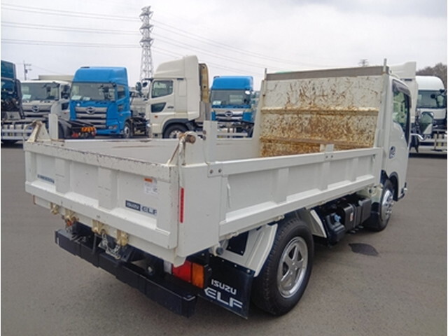 いすゞエルフダンプ小型（2t・3t）[写真06]