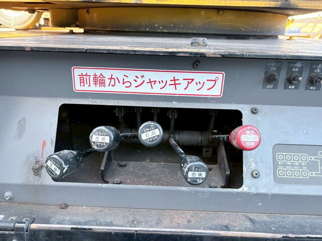 日野デュトロ高所作業車小型（2t・3t）[写真13]