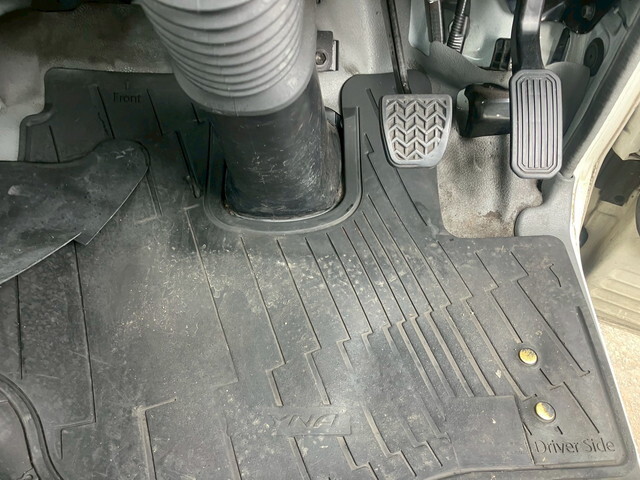 トヨタダイナ平ボディ小型（2t・3t）[写真36]