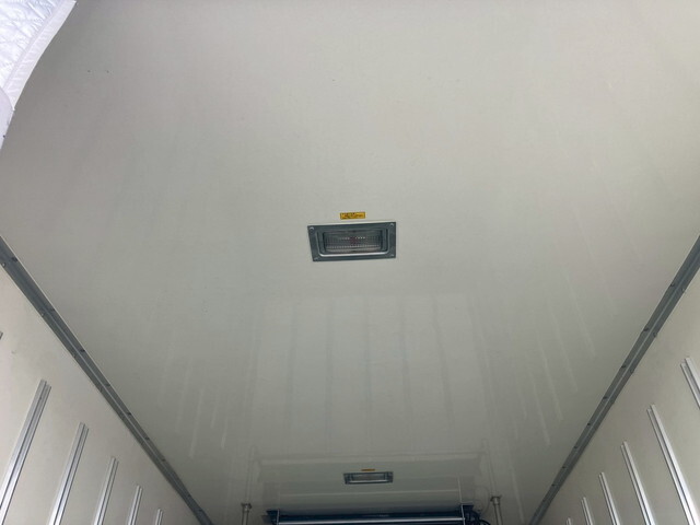 いすゞエルフ冷凍車（冷蔵車）小型（2t・3t）[写真15]