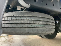 いすゞエルフ冷凍車（冷蔵車）小型（2t・3t）[写真24]