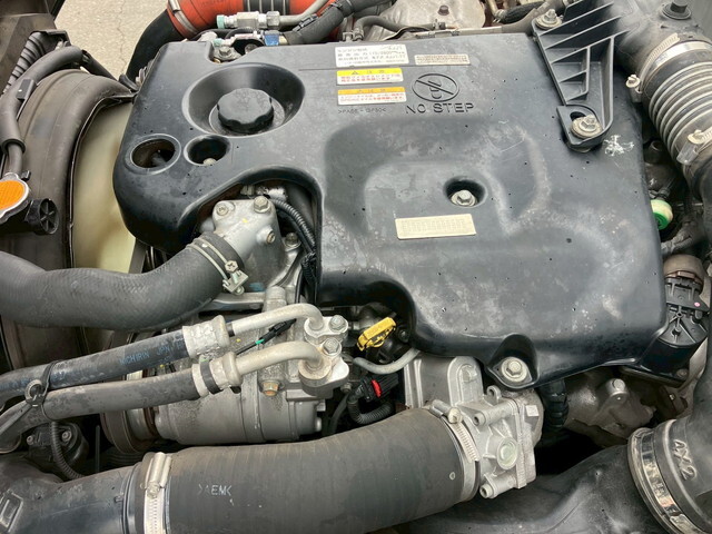 いすゞエルフ冷凍車（冷蔵車）小型（2t・3t）[写真27]