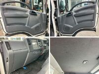 いすゞエルフ冷凍車（冷蔵車）小型（2t・3t）[写真31]