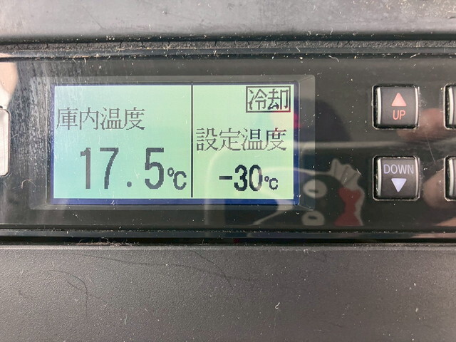 いすゞエルフ冷凍車（冷蔵車）小型（2t・3t）[写真37]