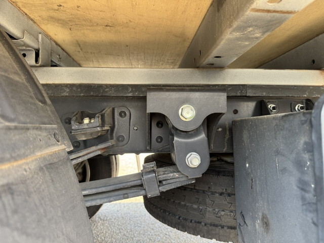 日野デュトロ平ボディ小型（2t・3t）[写真28]