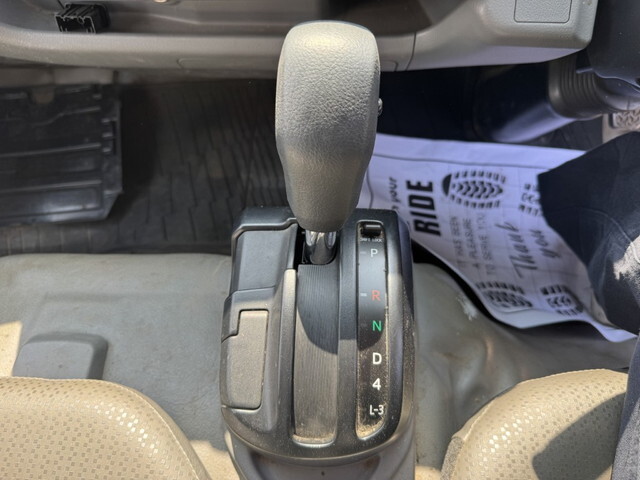 日野デュトロ平ボディ小型（2t・3t）[写真08]