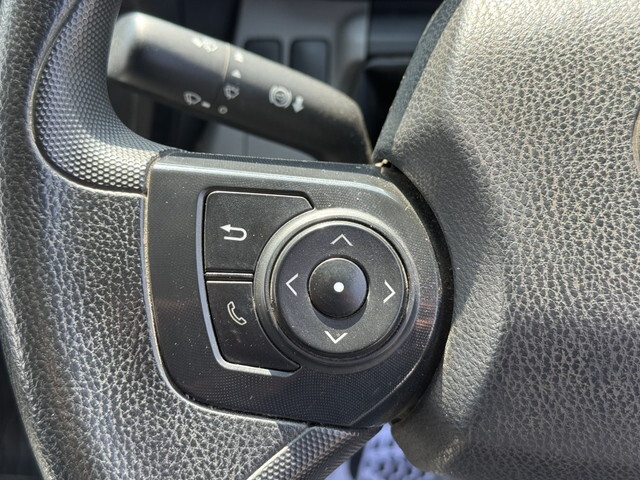 日野デュトロ平ボディ小型（2t・3t）[写真09]