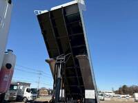 三菱ふそうスーパーグレートダンプ大型（10t）[写真13]