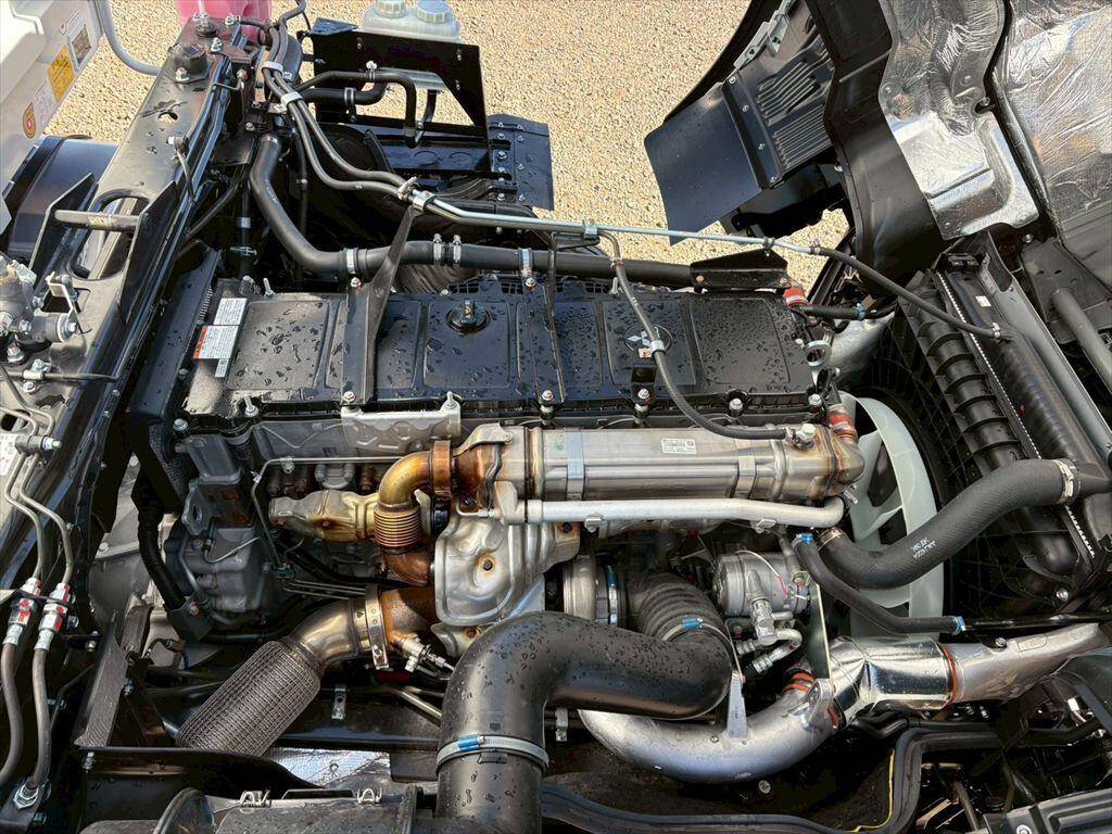 三菱ふそうスーパーグレートダンプ大型（10t）[写真19]