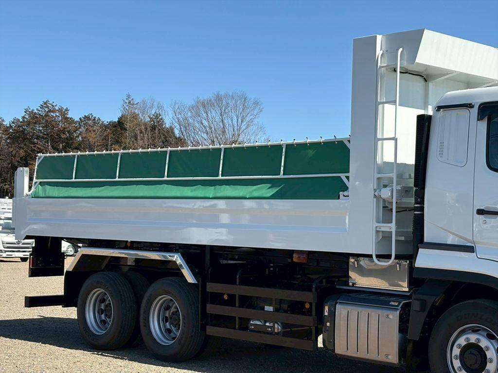 三菱ふそうスーパーグレートダンプ大型（10t）[写真05]