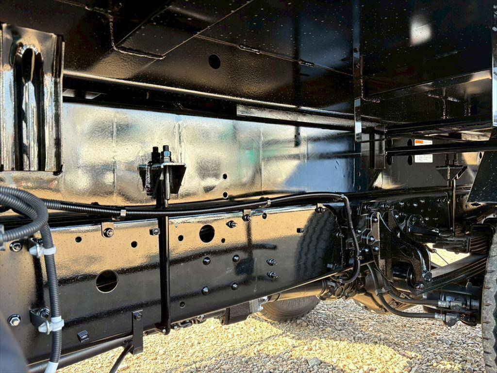 三菱ふそうファイター深ダンプ（土砂禁ダンプ）中型（4t）[写真16]