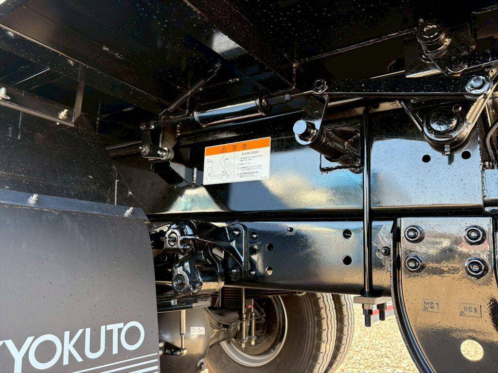 三菱ふそうファイター深ダンプ（土砂禁ダンプ）中型（4t）[写真17]