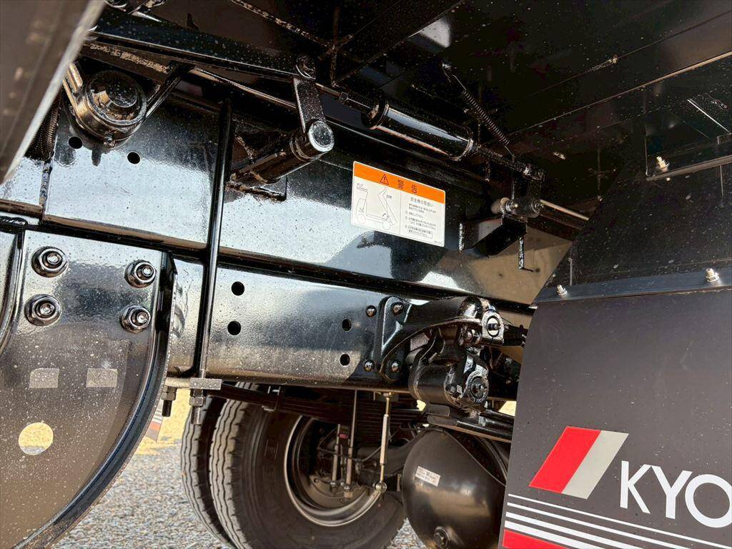 三菱ふそうファイター深ダンプ（土砂禁ダンプ）中型（4t）[写真18]