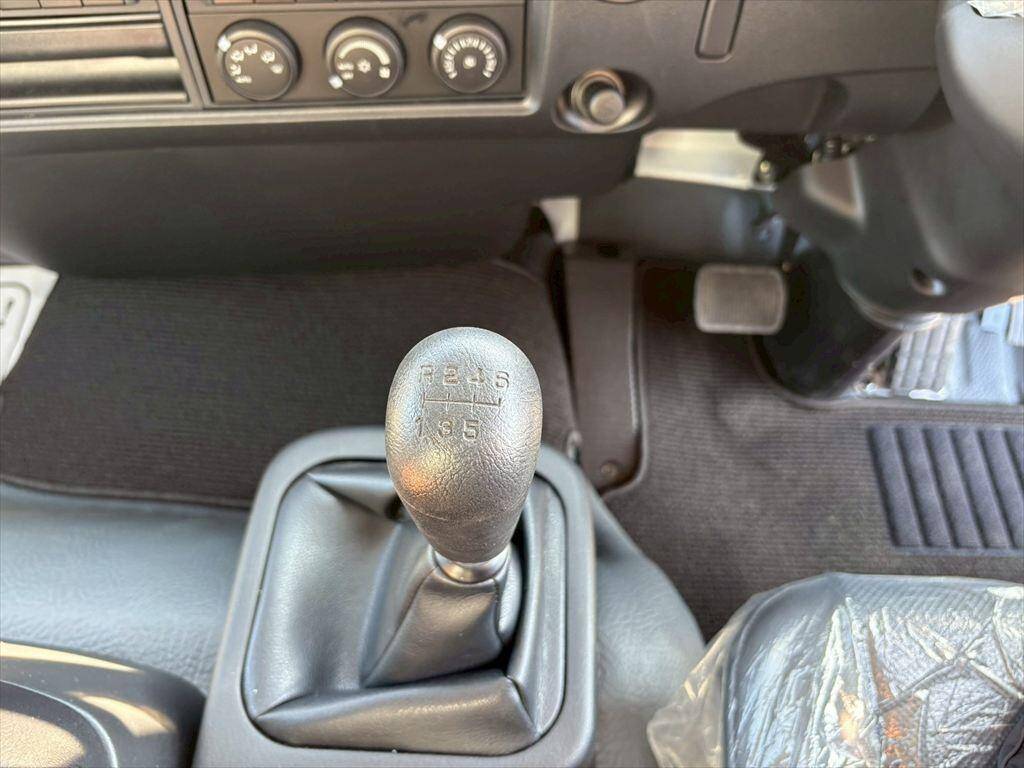 三菱ふそうファイター深ダンプ（土砂禁ダンプ）中型（4t）[写真23]