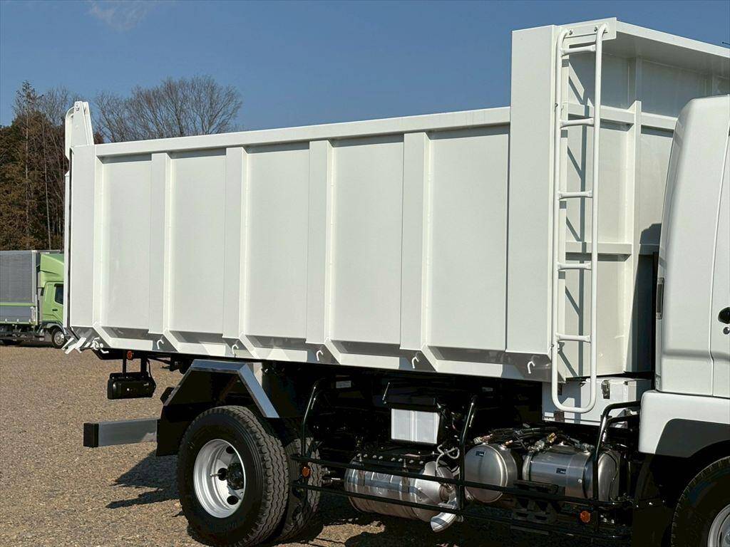 三菱ふそうファイター深ダンプ（土砂禁ダンプ）中型（4t）[写真05]