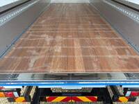 三菱ふそうファイターアルミウイング中型（4t）[写真09]