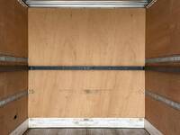 日野レンジャーアルミバン中型（4t）[写真08]