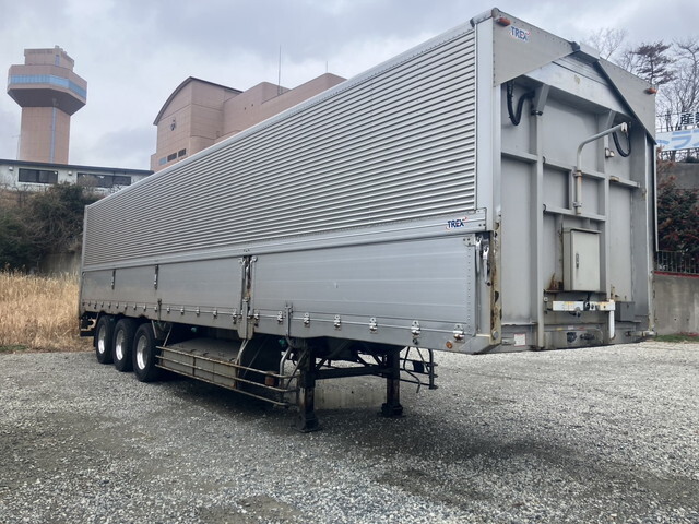 日本トレクスその他の車種ウイングトレーラー大型（10t）[写真03]