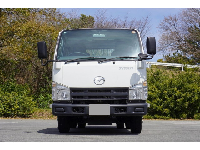 マツダタイタンダブルキャブ（Wキャブ）小型（2t・3t）[写真03]