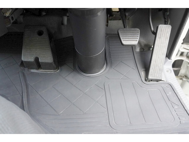 マツダタイタンダブルキャブ（Wキャブ）小型（2t・3t）[写真32]