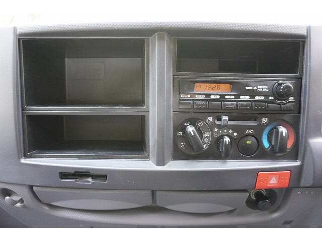 マツダタイタンダブルキャブ（Wキャブ）小型（2t・3t）[写真33]