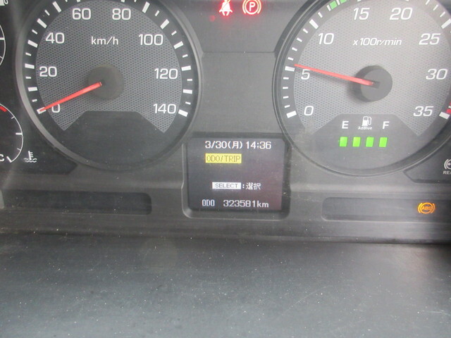 三菱ふそうファイターアルミウイング中型（4t）[写真17]