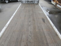 三菱ふそうファイターアルミウイング中型（4t）[写真31]