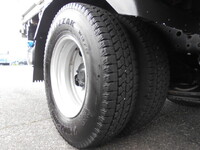 三菱ふそうキャンター平ボディ小型（2t・3t）[写真21]