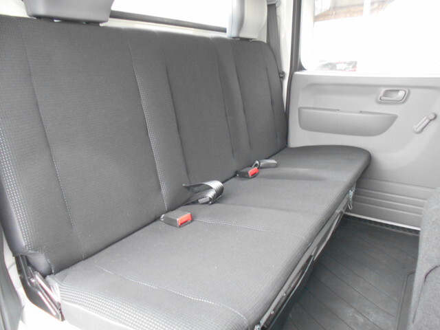 三菱ふそうキャンター平ボディ小型（2t・3t）[写真23]