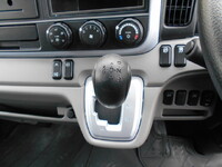 三菱ふそうキャンター平ボディ小型（2t・3t）[写真31]