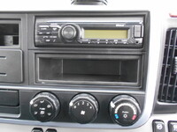 三菱ふそうキャンター平ボディ小型（2t・3t）[写真32]