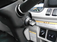 三菱ふそうキャンター平ボディ小型（2t・3t）[写真36]