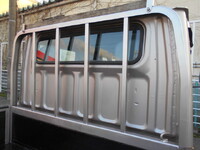 三菱ふそうキャンター平ボディ小型（2t・3t）[写真14]