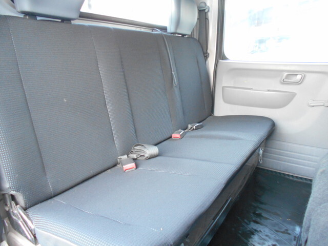 三菱ふそうキャンター平ボディ小型（2t・3t）[写真25]