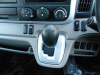 三菱ふそうキャンター平ボディ小型（2t・3t）[写真34]