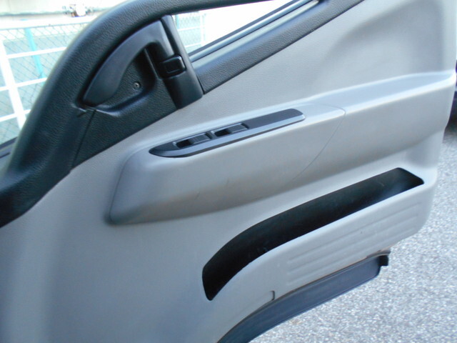 三菱ふそうキャンター平ボディ小型（2t・3t）[写真38]