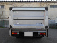 三菱ふそうキャンター平ボディ小型（2t・3t）[写真09]