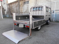 三菱ふそうキャンター平ボディ小型（2t・3t）[写真10]